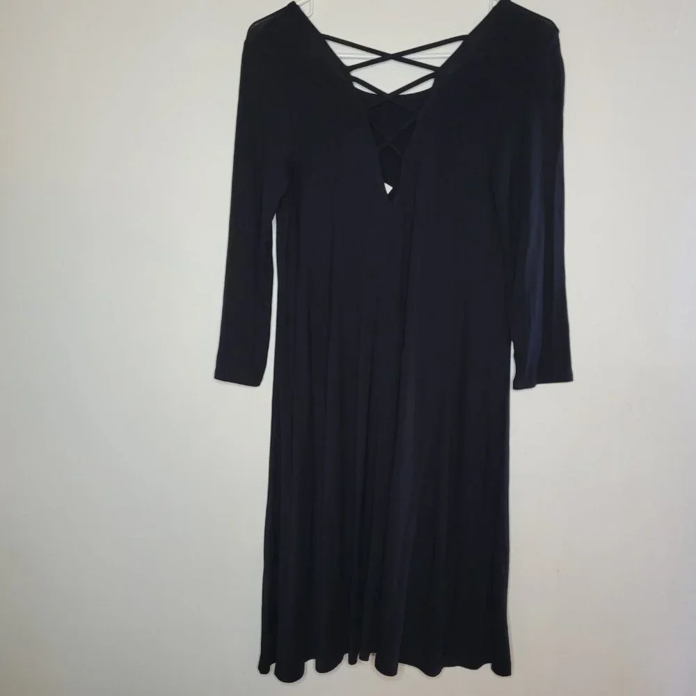Thyme & Honey Women's Shift Dress Black XS Crew Neck 3/4 Sleeve Wednesday Gothic - Picture 2 of 10